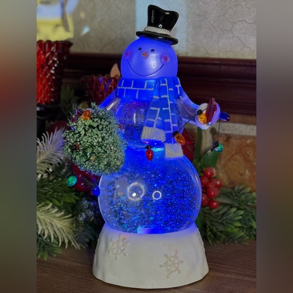 Festive Snowman Color Changing Light Up Snow Globe Christmas Decor - Picture 3 of 11